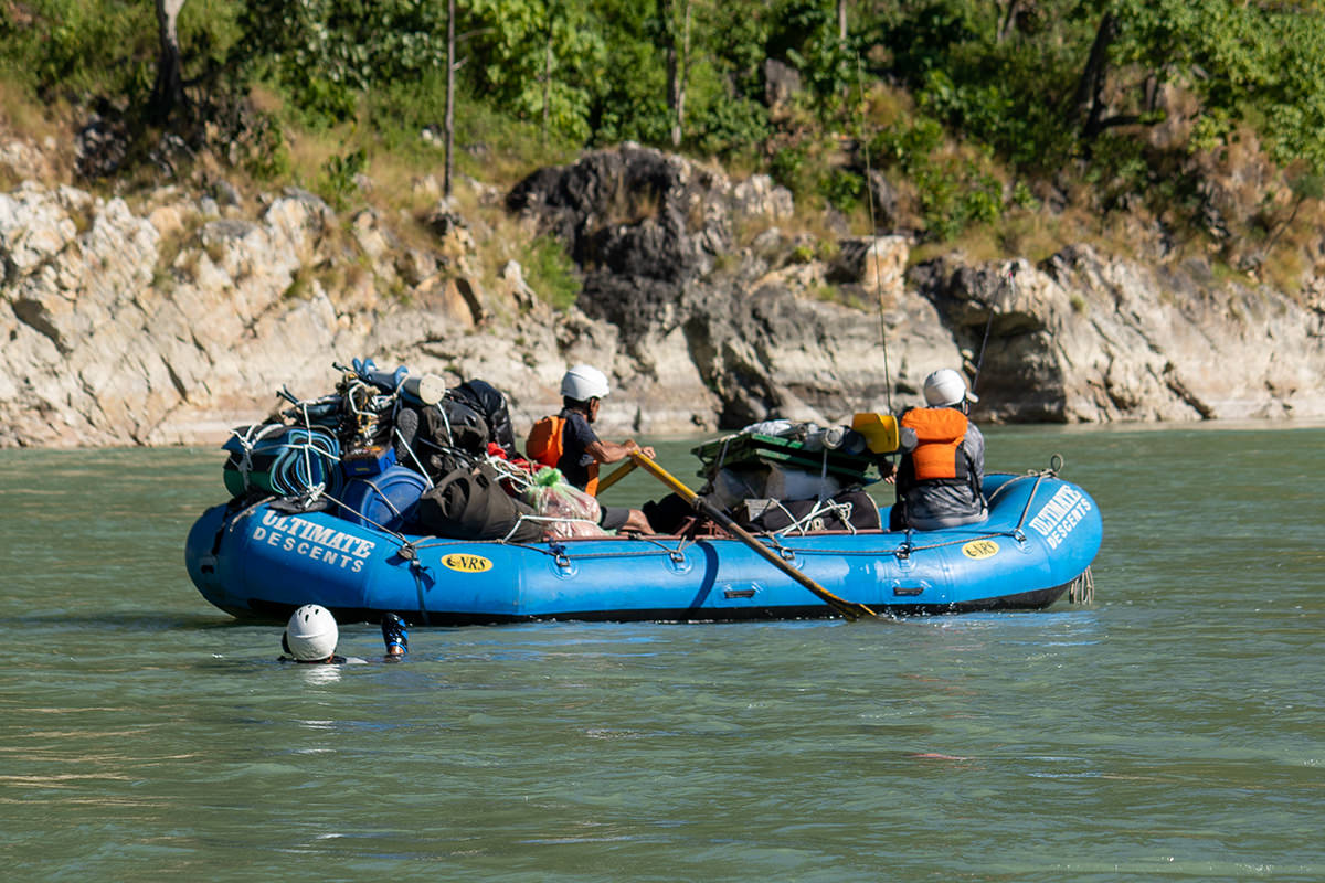 HIMALAYAN TIGHTLINES