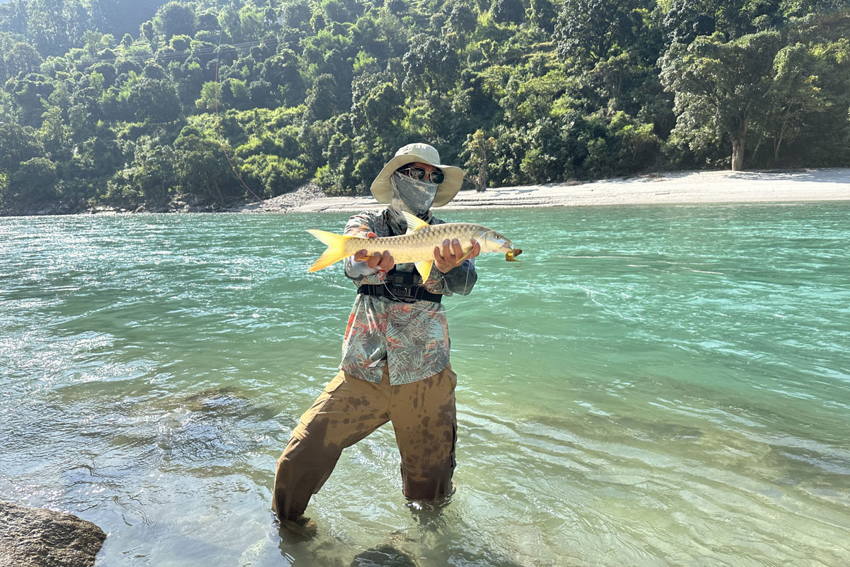 HIMALAYAN TIGHTLINES